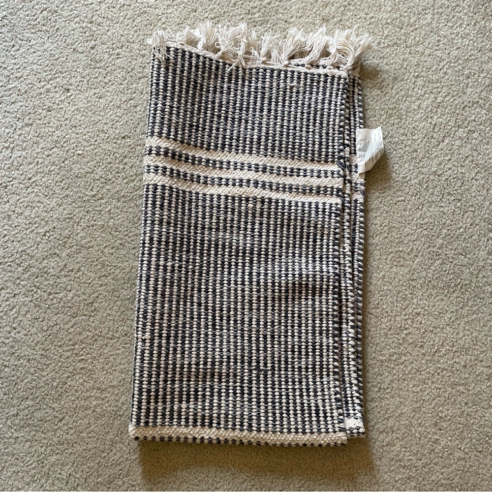 Patina vie heritage collection tassel end blue and gray rug